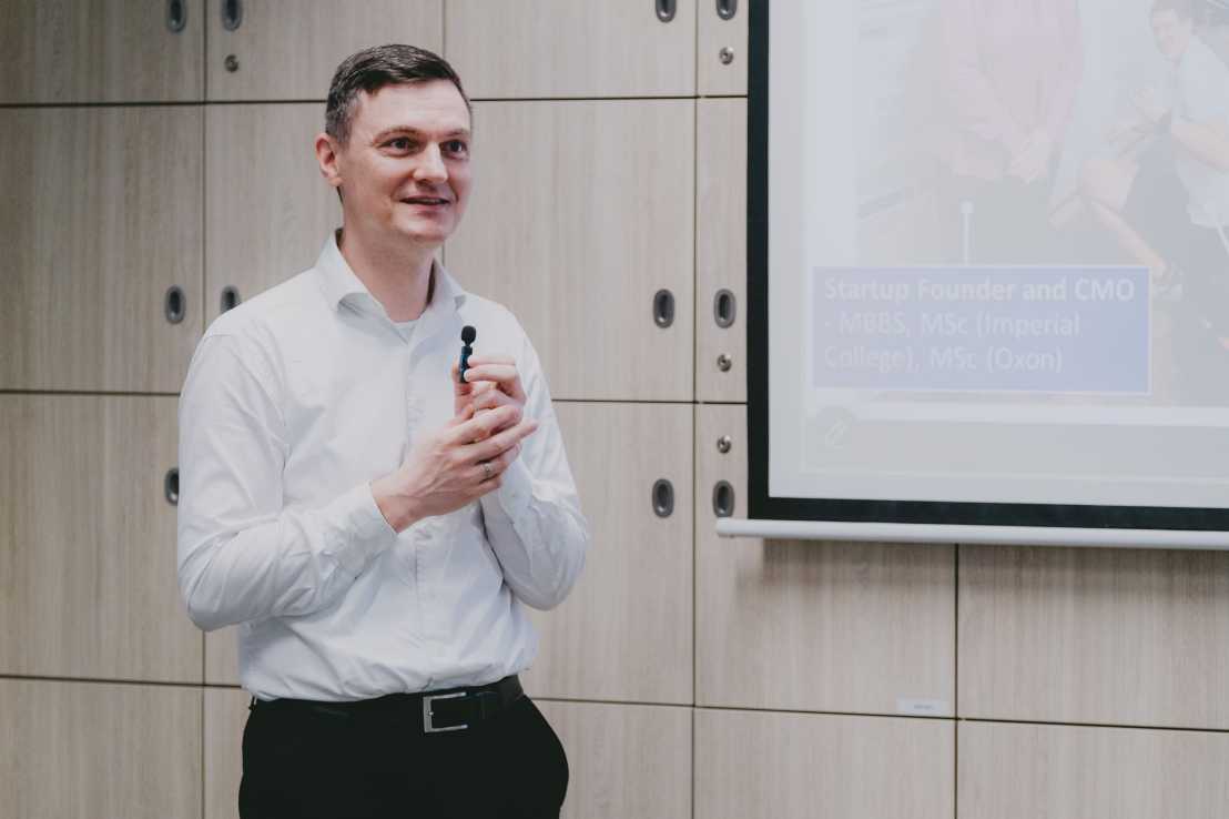 Professor Tobias Kowatsch